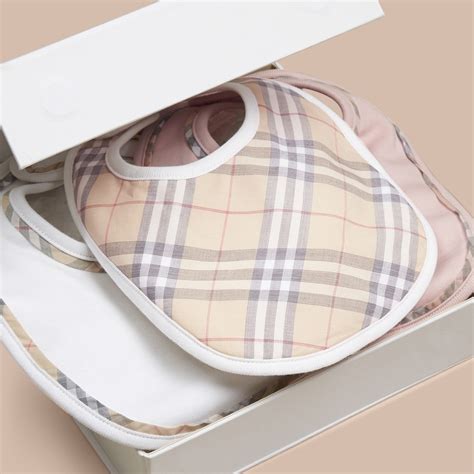 burberry komplete kinderwagens|burberry children's gift set.